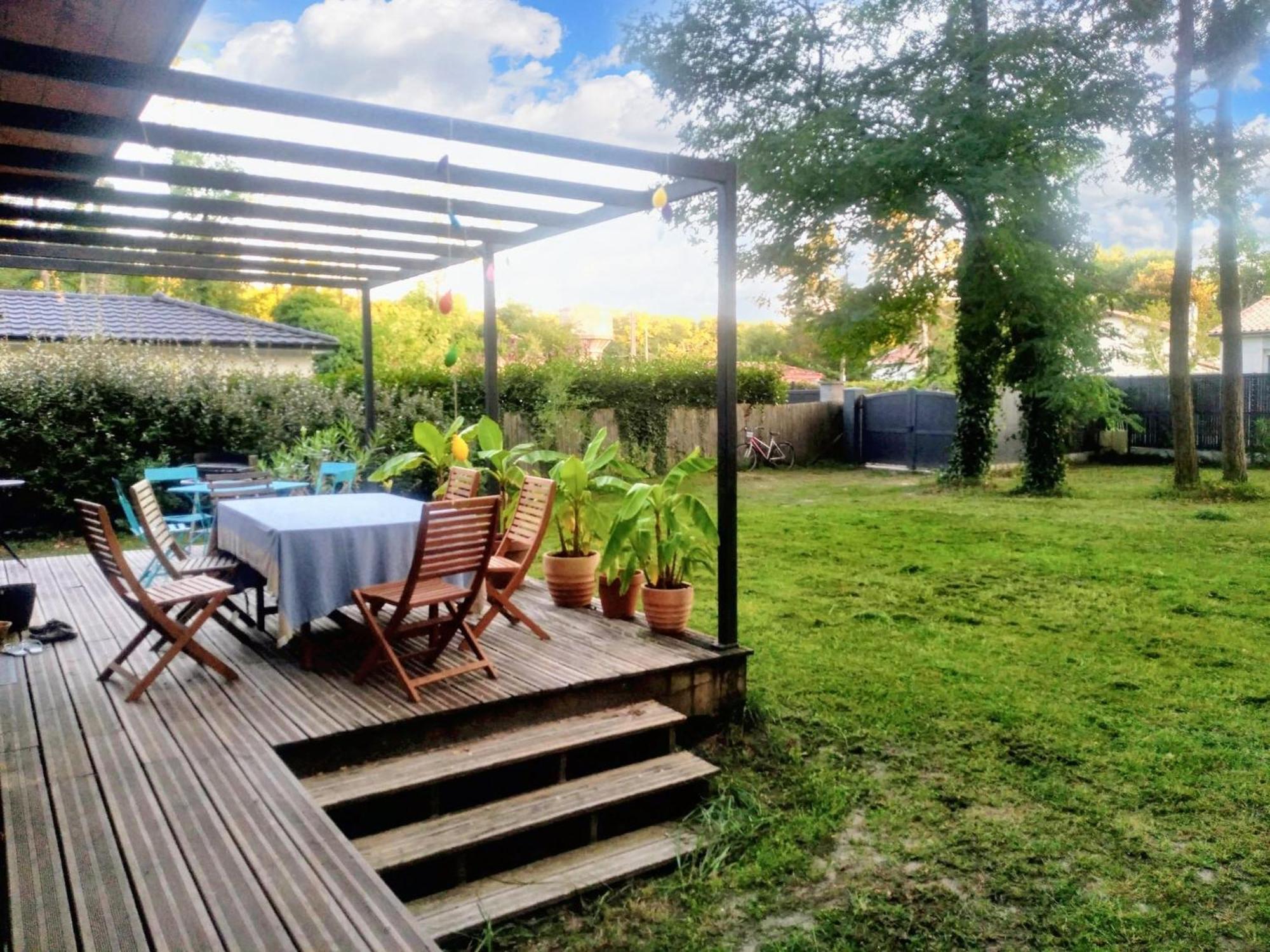 Maison Spacieuse A Saint Selve Avec Jardin Et Barbecue 125 M² Esterno foto
